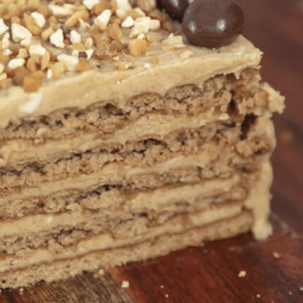 TARTA DE MOKA Y GALLETA